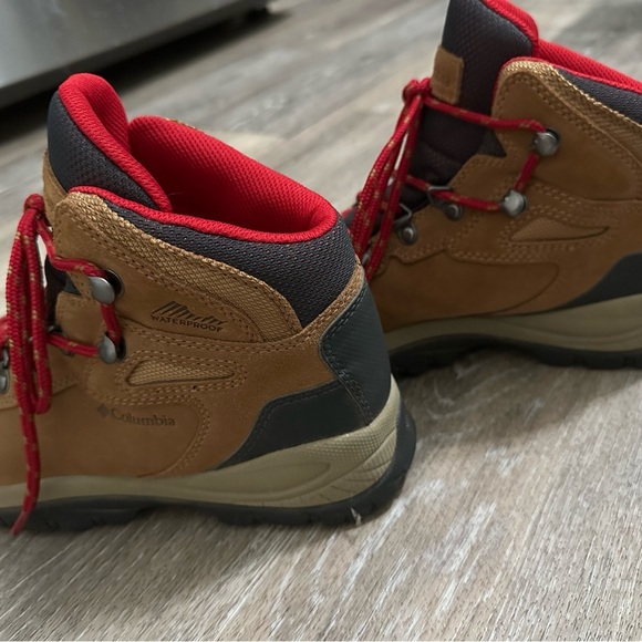 -SOLD-Columbia Newton Ridge Plus Waterproof Amped Hiking Boot Size 7.5 - Picture 8 of 15